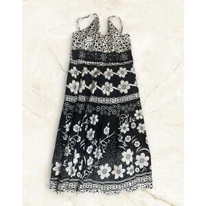 New With Tags Black White Floral Maxi Dress Boho Adjustable Straps Size M/L